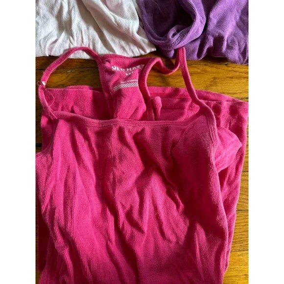 Women’s size Small & Medium tank top lot - Picture 2 of 9